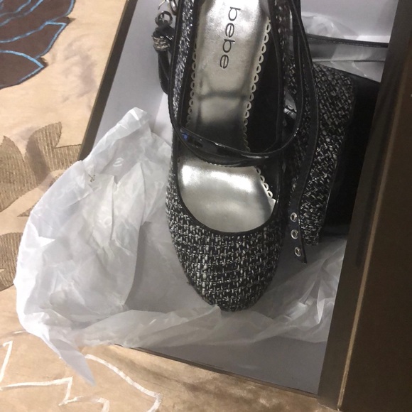 Bebe pumps - Picture 4 of 5